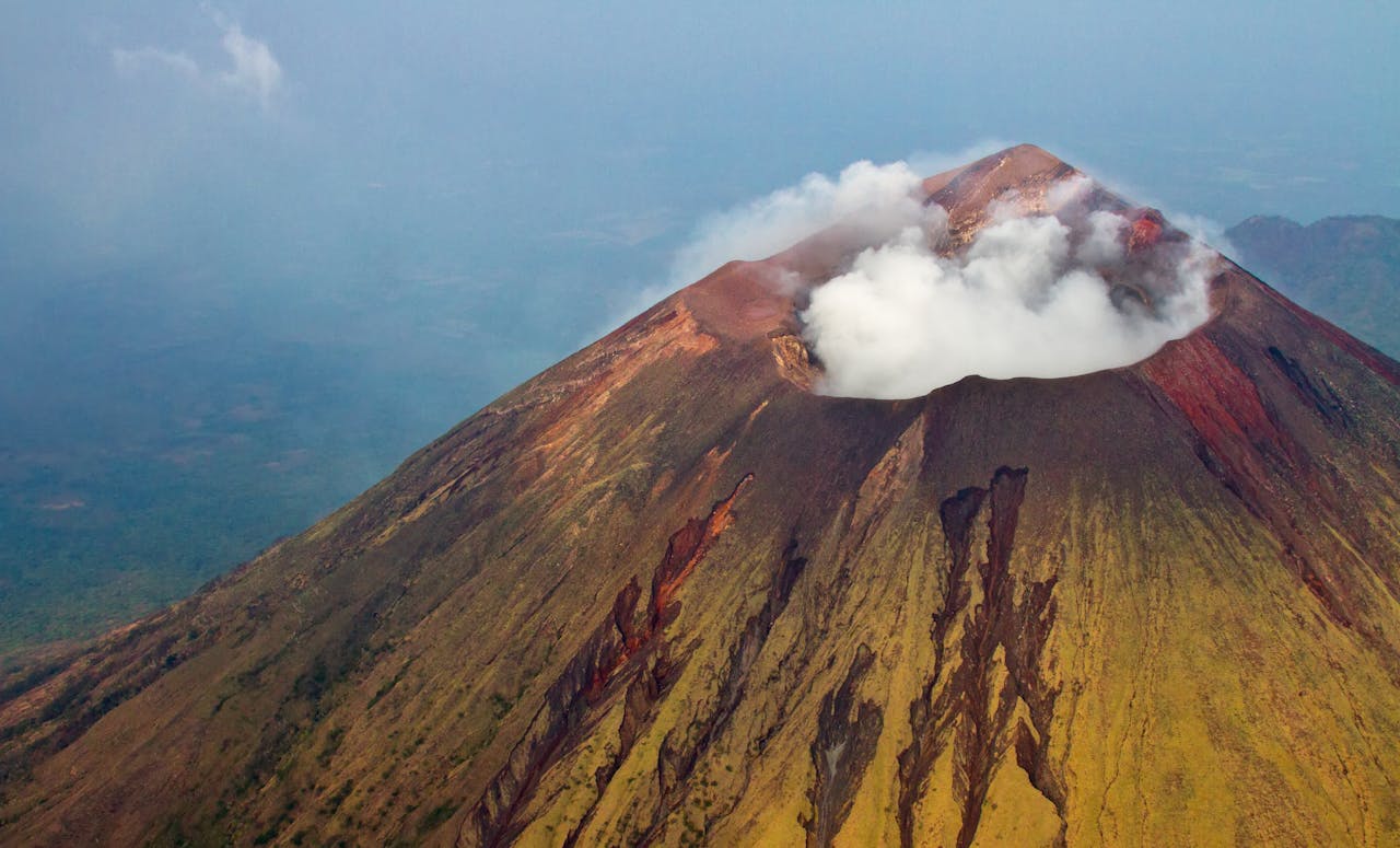 ol doinyo lengai dry season trekking