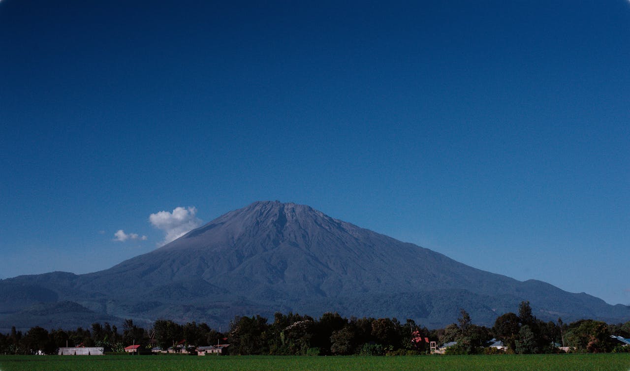 ol doinyo lengai trek from arusha